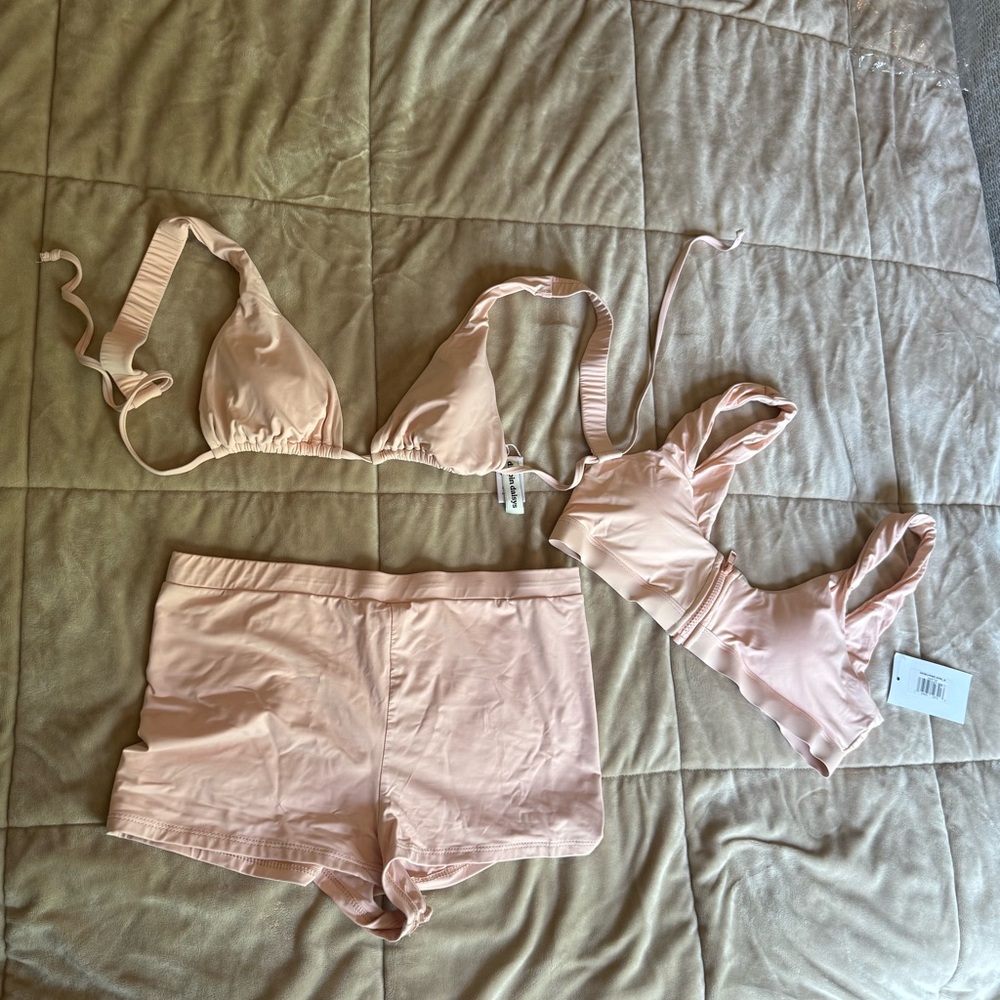 Dippin daisy’s Light Pink Women’s swim set